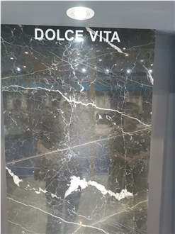 Caressi Nero Marble Slab