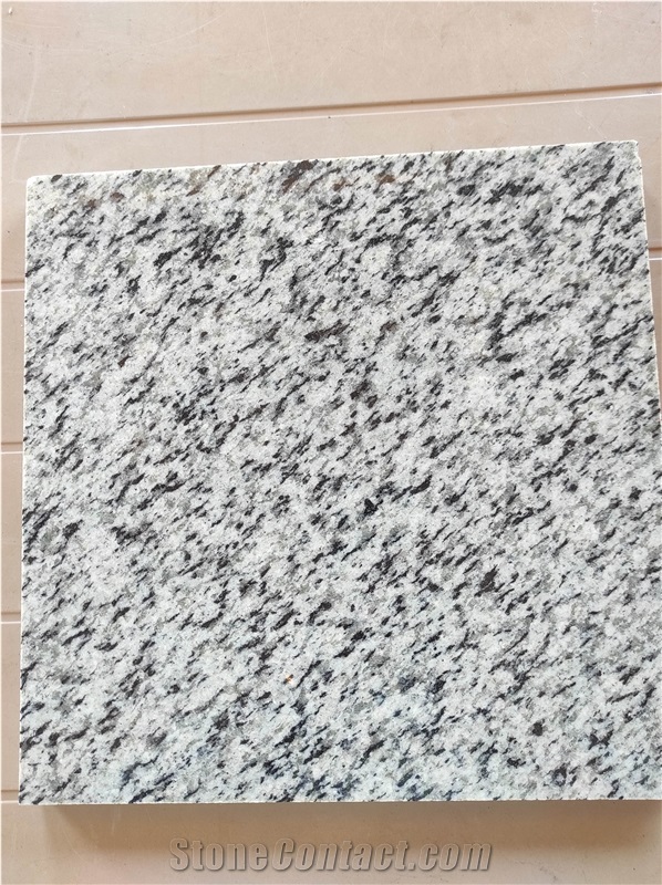 Peacock White Granite Blocks