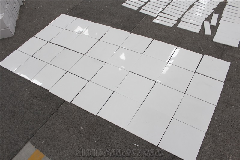 Hellenic Crystal White Marble Slab -Polished Finish Tiles