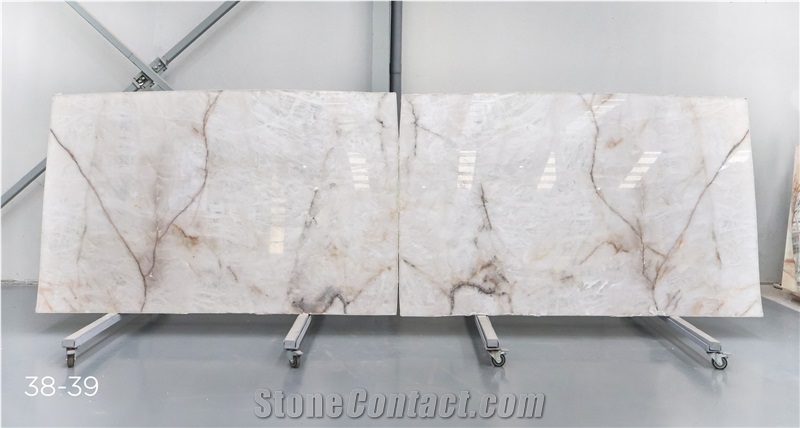 Cristallo Vitro Quartzite Slabs