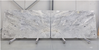 Super White Quartzite Slabs