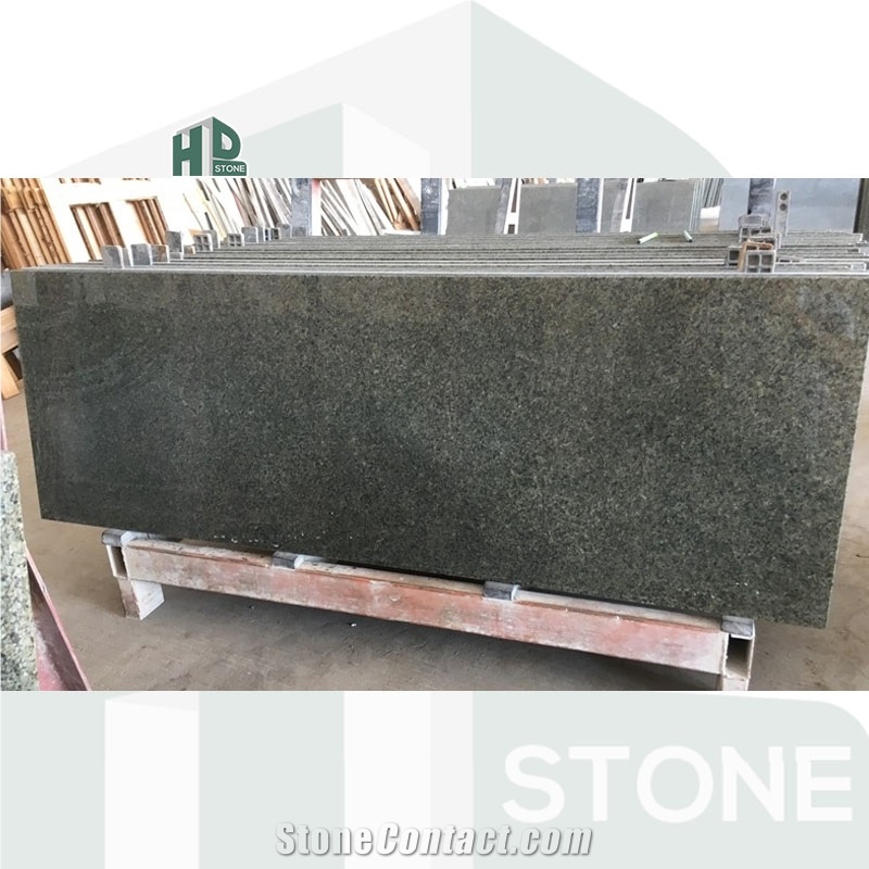 China Emerald Green Star Granite Polish Slabs
