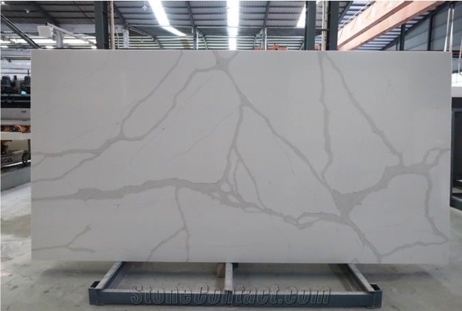 White Quartz Slabs With Calacatta White Marble Look
