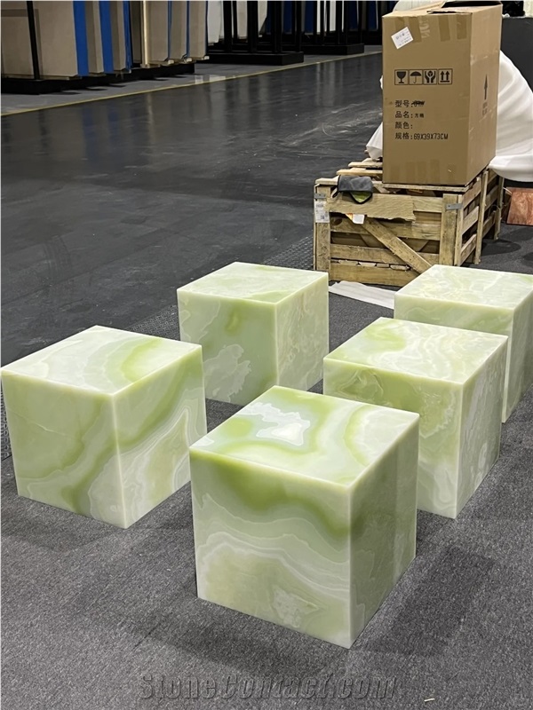 HRST STONE Green Onyx Side Table Plinths