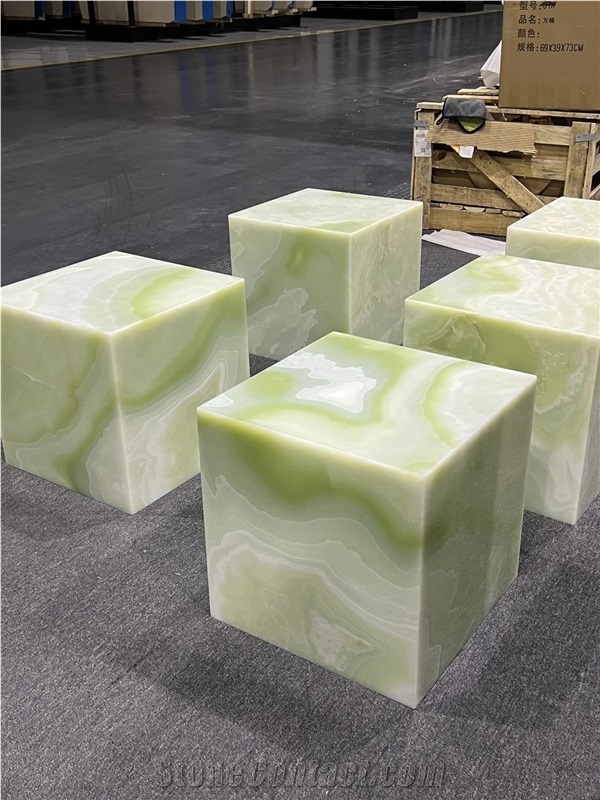 HRST STONE Green Onyx Side Table Plinths