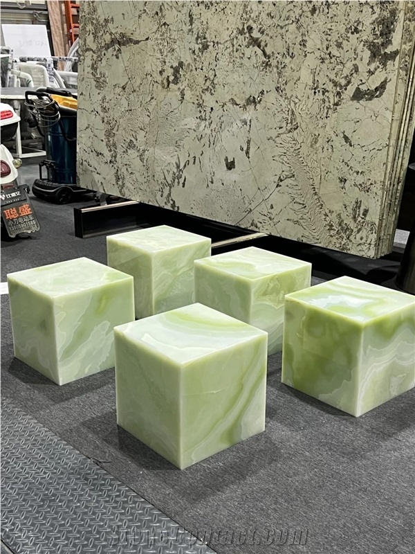 HRST STONE Green Onyx Side Table Plinths