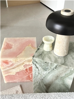 Onyx Table