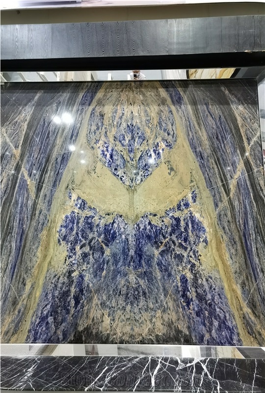 Bolivia Blue Sodalite Wall Slabs Pattern
