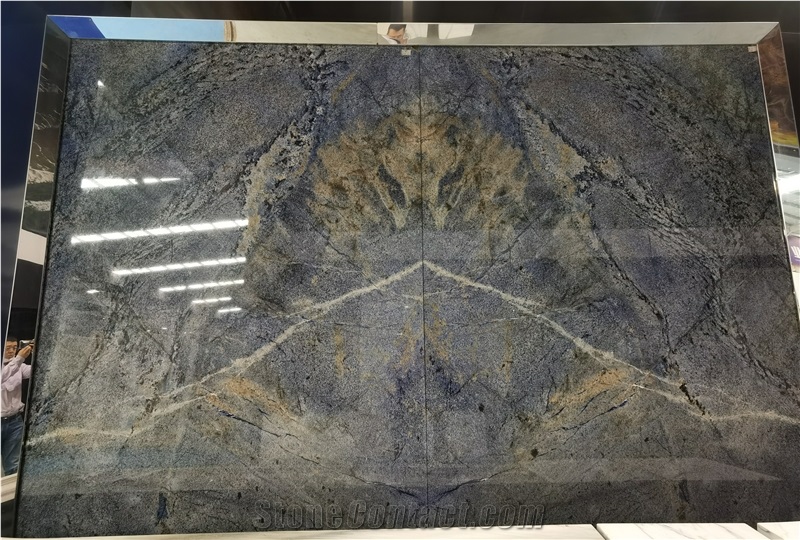 Bolivia Blue Sodalite Wall Slabs Pattern