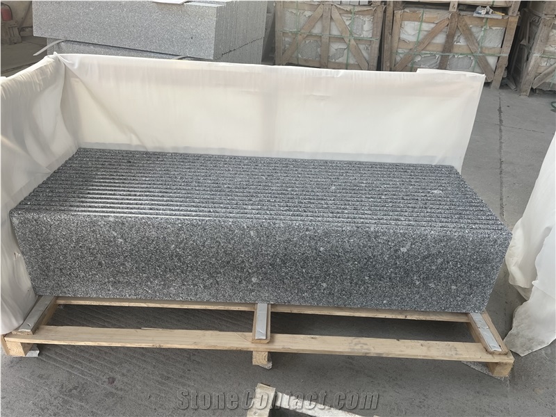 China Barre Grey Granite Stairs For Commercial And Residential