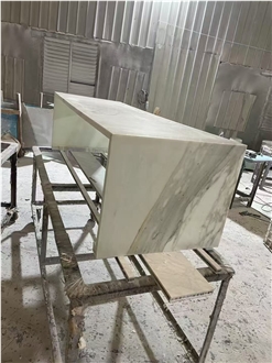 Prefab Artificial Quartz Calacatta White Island Tops