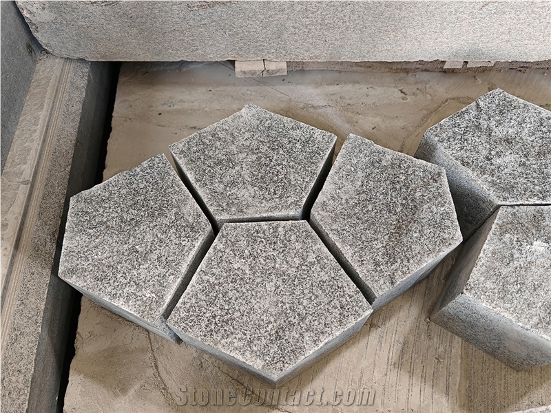 Sesame Grey Granite Natural Surface Garden Stepping Stone