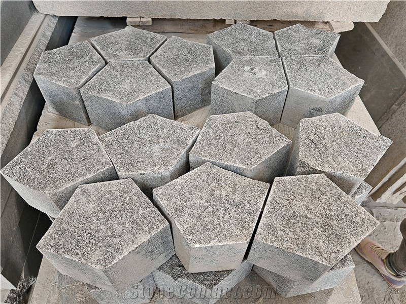 Sesame Grey Granite Natural Surface Garden Stepping Stone