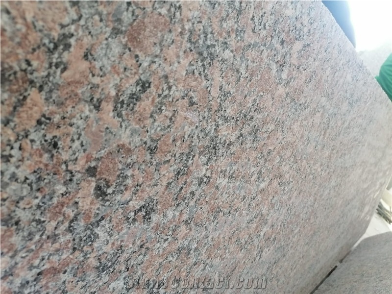 Red Aswan Granite Flamed Slabs