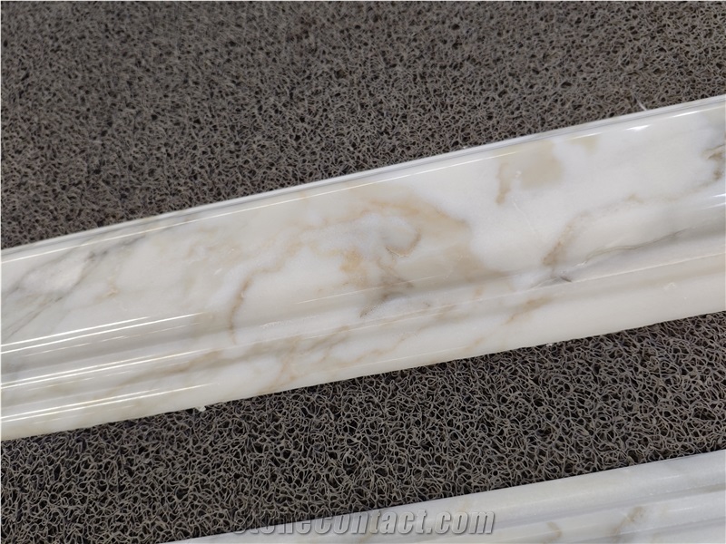 Calacatta Macchia Vecchia Shower Surround Trims