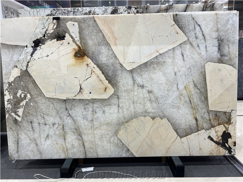 Crystal Patagonia Quartzite Slabs