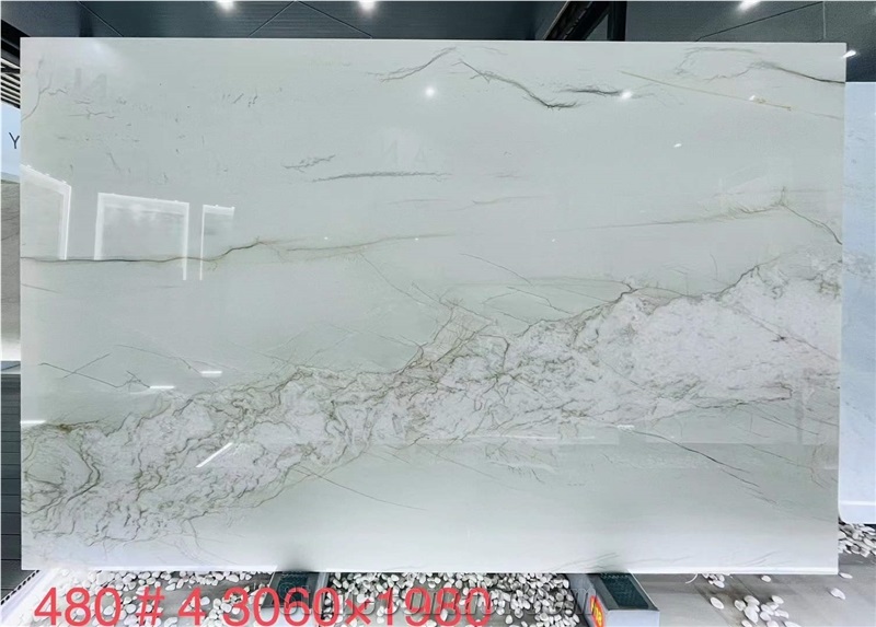 Nuage Majestic Quartzite Slabs