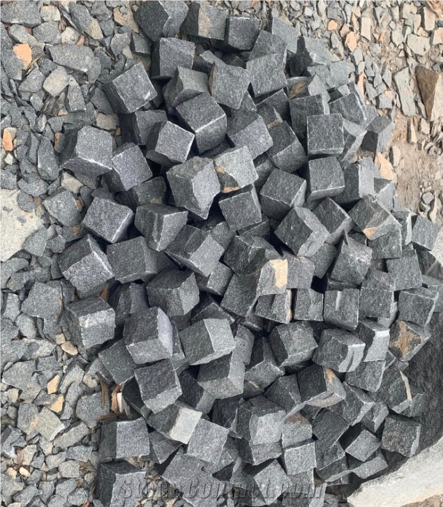 Black Basalt Cobble Stone