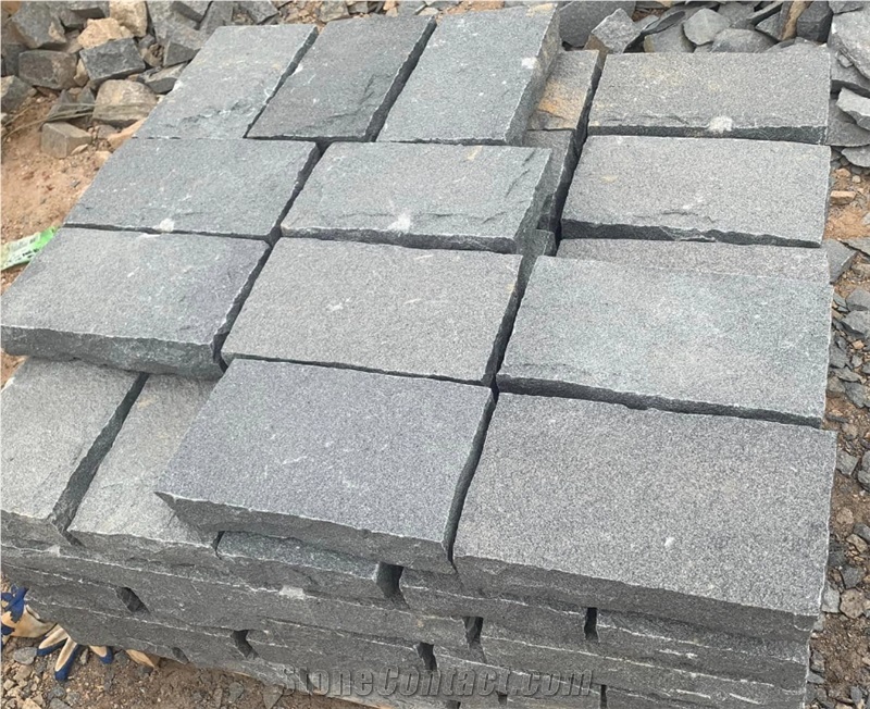 Dark Grey Granite Garden Stepping Stone Pavement