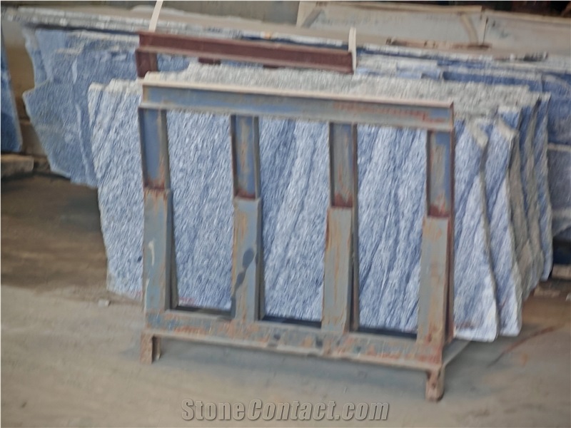 New Cloudy Black Granite Slabs