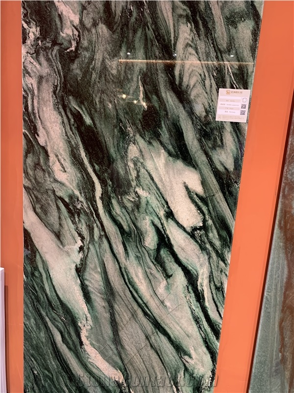 Verde Lapponia Quartzite Slabs