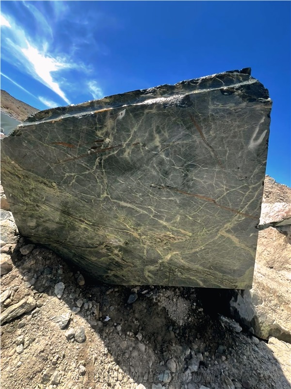 Amazone Birjand Climber Granite Blocks