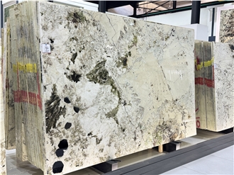 Alpinus Green Crystal Vivid Brazilian Granite Polished Slabs