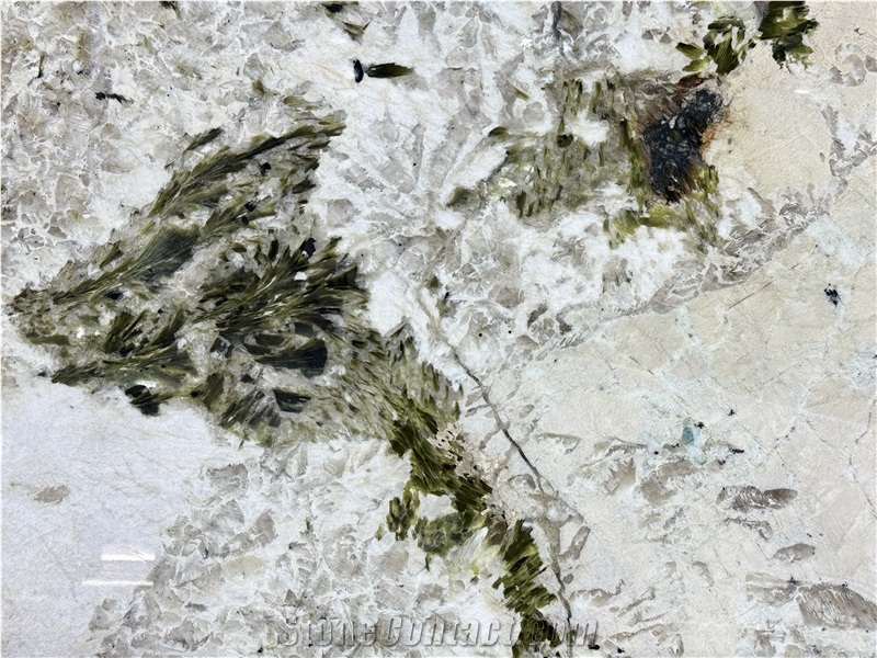 Alpinus Green Crystal Vivid Brazilian Granite Polished Slabs