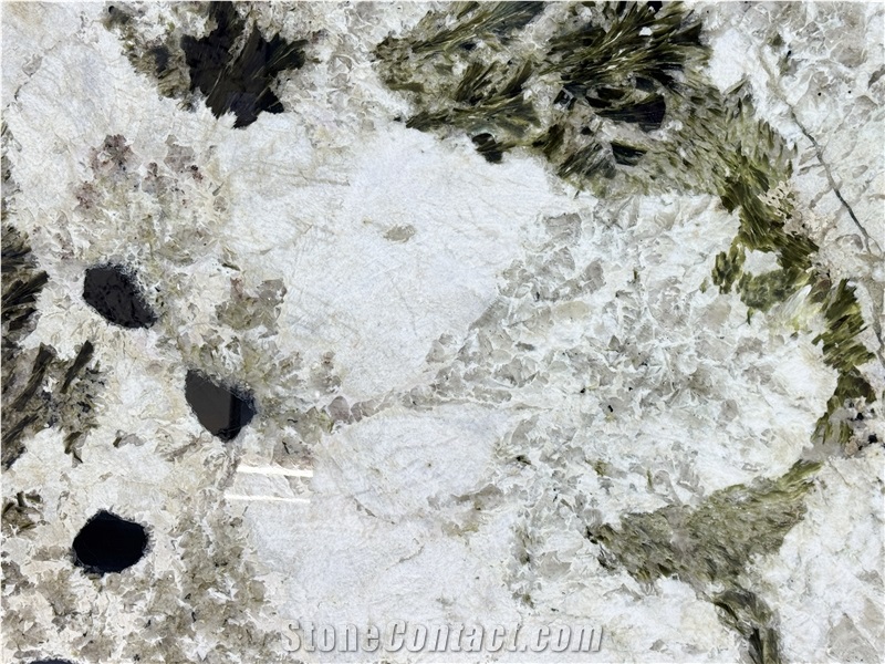 Alpinus Green Crystal Vivid Brazilian Granite Polished Slabs