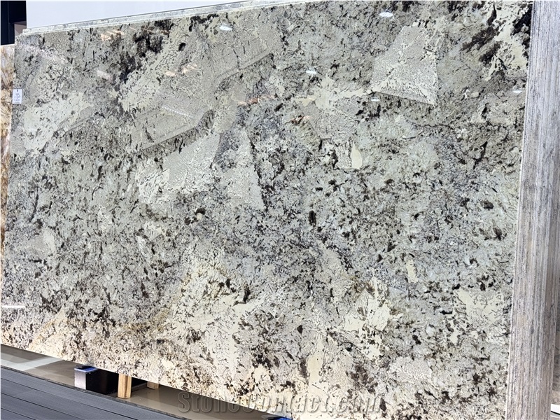 Big Crystal Tourmaline Patagonia Brazilian Quartzite Slabs