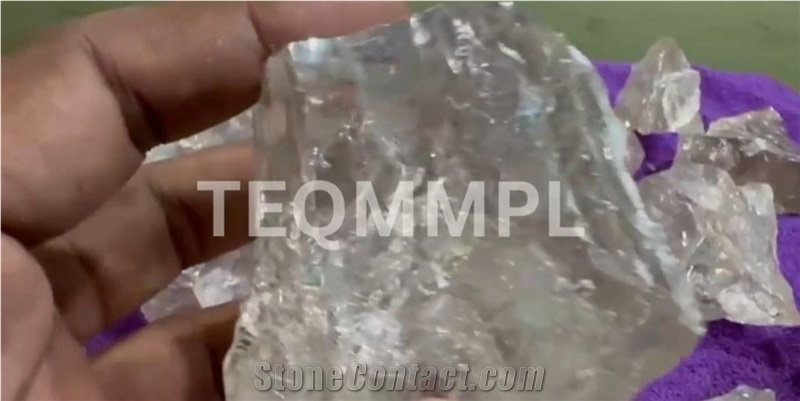 Natural Glassy Quartz Boulders