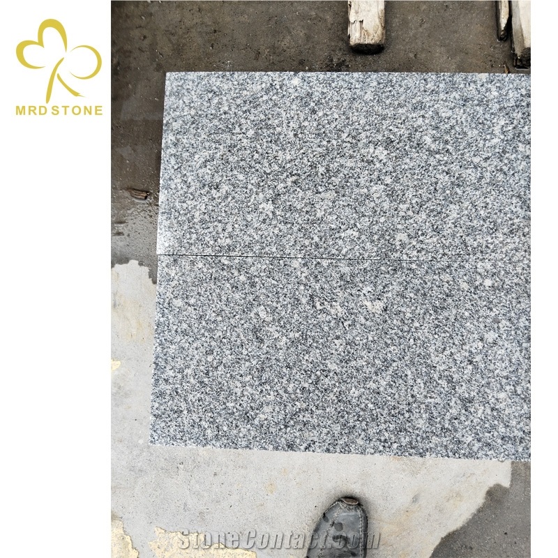 China Factory G623 Grey Flamed Granite Tile Floor