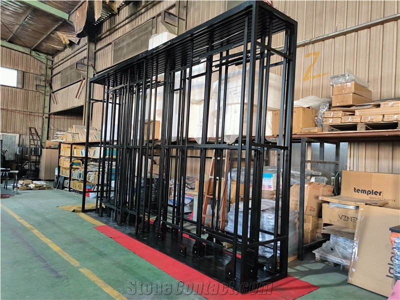 Floor-To-Ceiling Display Stand-Can Stand Alone