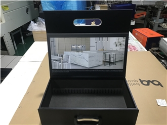 Handle Box—With Foot Pad And Metal Ring