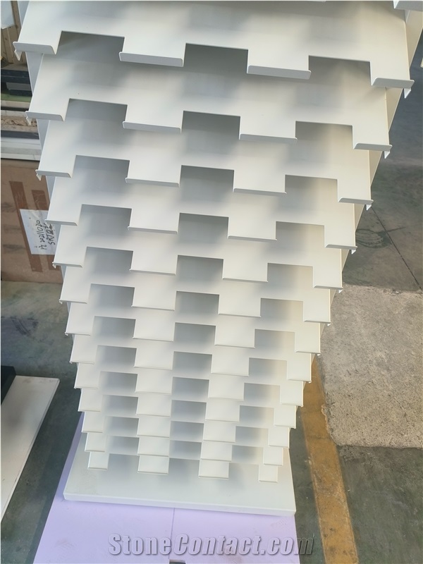 White  Display Rack-A Whole Piece Or A Few Small Pieces