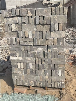 Tumbled Blue Reclaimed Bricks