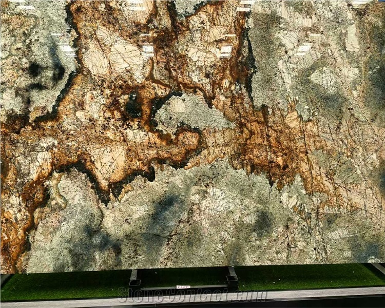 Atlas Granite Yellow Slabs