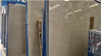 New Crema Uno Marble Slabs Collection