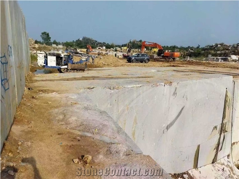 Kingfisher Blue Granite Quarry