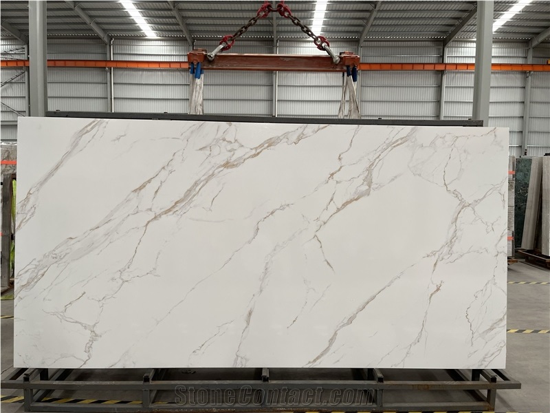 Calacatta Gold Large-Format Sintered Stone