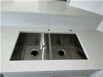 LQ-303 White Quartz FOB Vietnam Engineered Stone