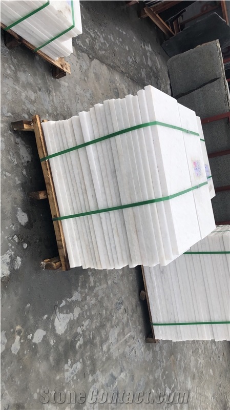 A Quality Pure White Marble 40 X 80 X 3Cm Tile