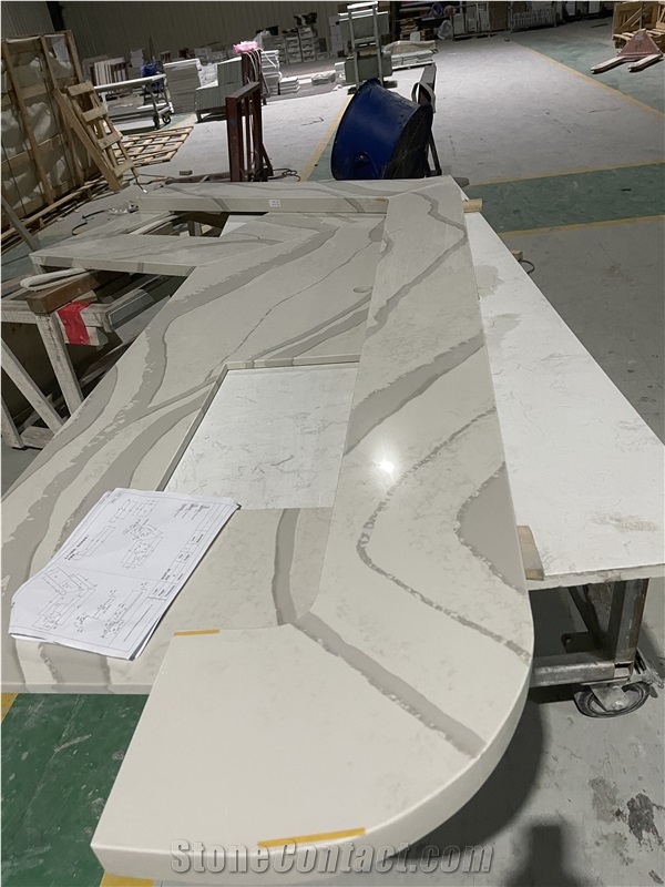 Calacatta Quartz Kitchen Countertops