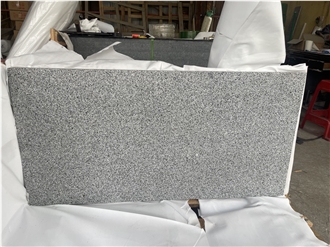 China Hainan G654 Granite Flamed Tiles