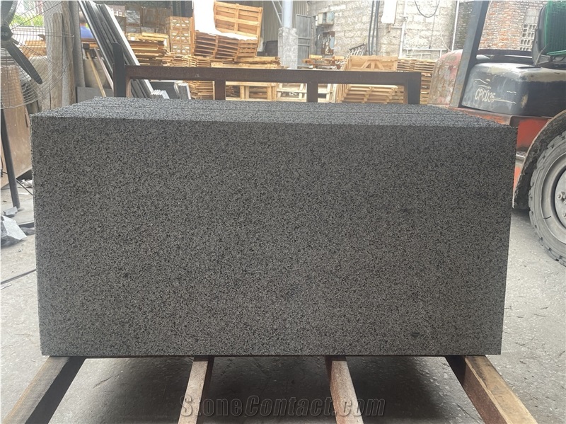 China Hainan G654 Granite Flamed Tiles