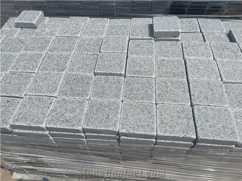 G654 Tumbled Cobblestones