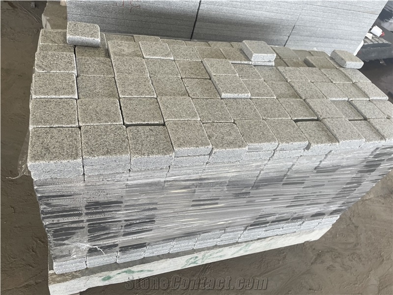G654 Tumbled Cobblestones