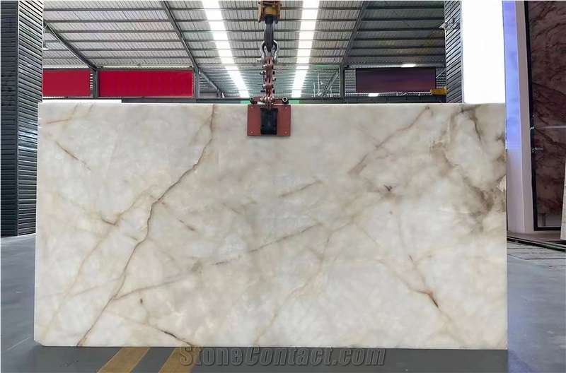 White Crystallo Quartzite Slabs