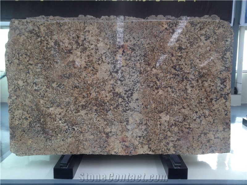 Polished Granito Giallo Palmeiras Slabs