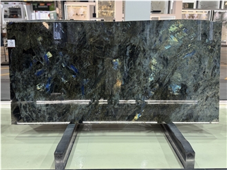 Lemur Blue Madagascar Granite With Blue Crystal Slabs Lemur Blue Madagascar Granite With Blue Crystal Slabs